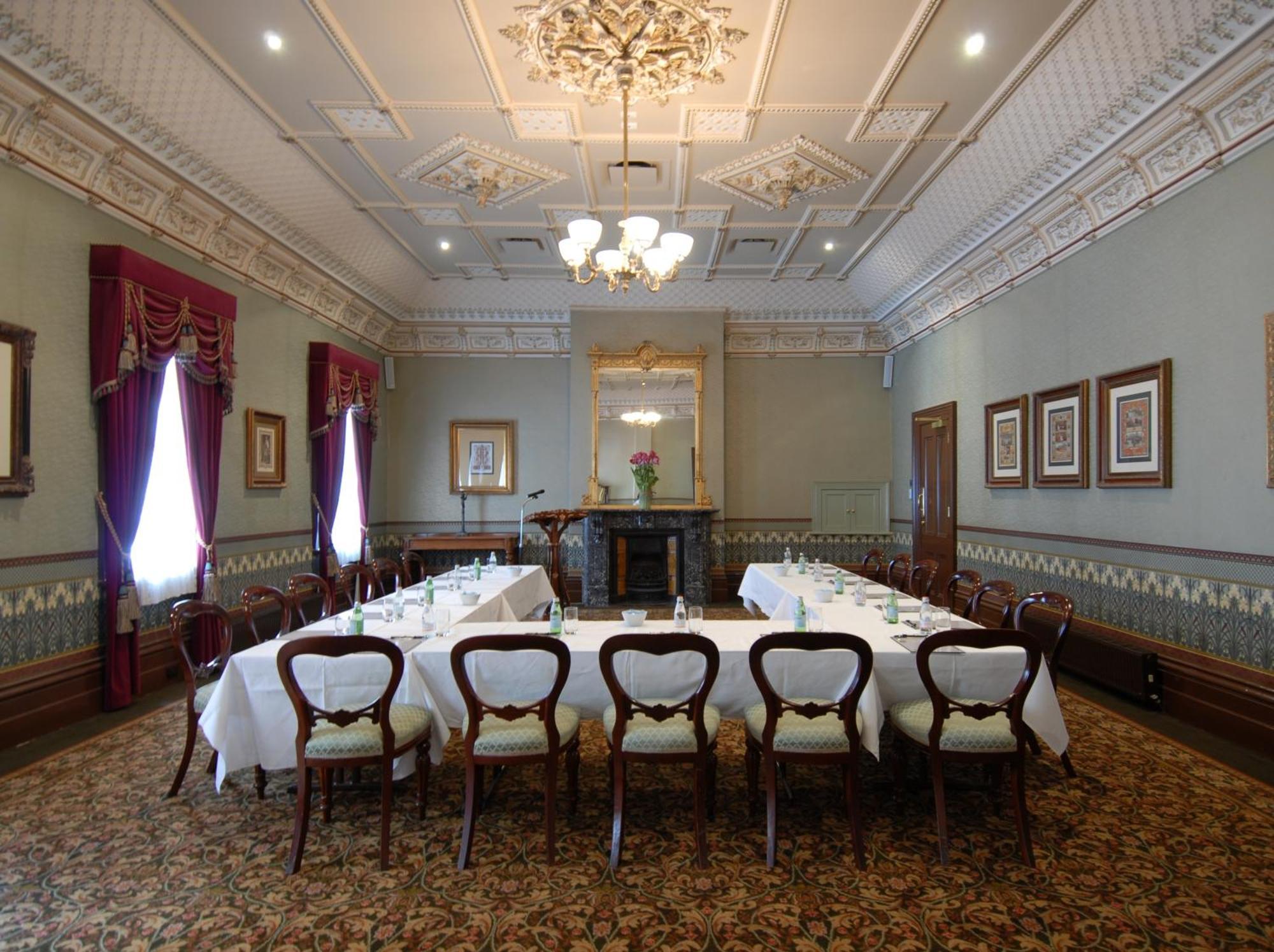 Craig'S Royal Hotel Ballarat Dış mekan fotoğraf The Boardroom