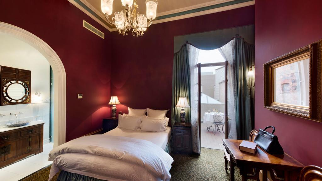 Craig'S Royal Hotel Ballarat Dış mekan fotoğraf A room at the hotel